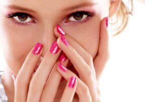 manicure-facial